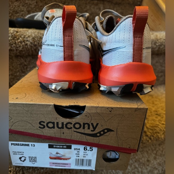 Saucony Sneakers sz 6.5 NEW - Picture 3 of 3